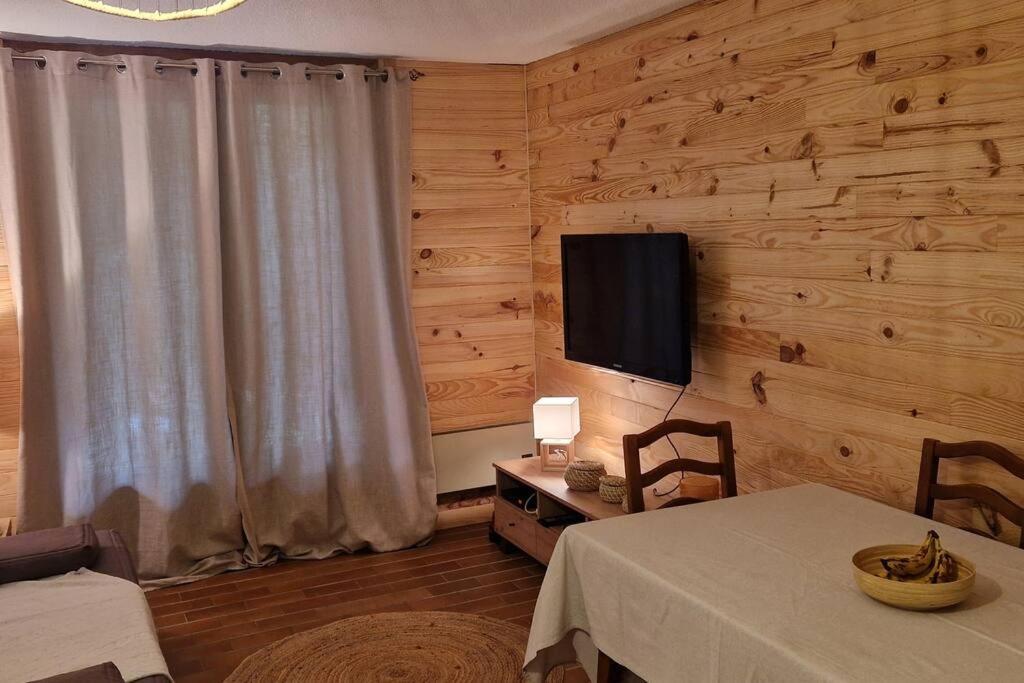 Appartement 3 Pieces Avec Jardin ヴァルドゥブロール エクステリア 写真