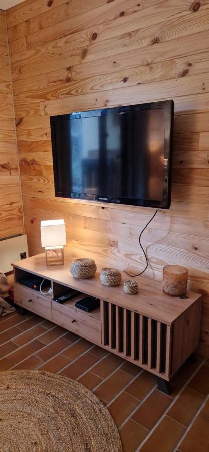 Appartement 3 Pieces Avec Jardin ヴァルドゥブロール エクステリア 写真